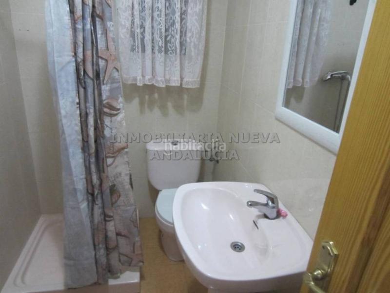 Foto 3b10e77b-b7bd-4d49-b9d6-fd9317cfda36. Affitto appartamento in Nueva Andalucía Almería