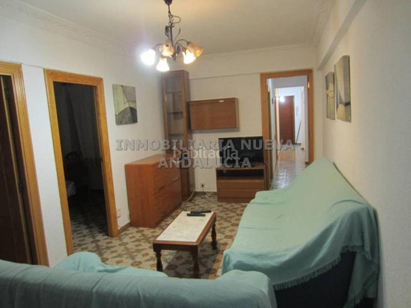 Foto 5837ae22-9c30-41dc-ab45-0248505ee8d3. Miete etagenwohnung in Nueva Andalucía Almería