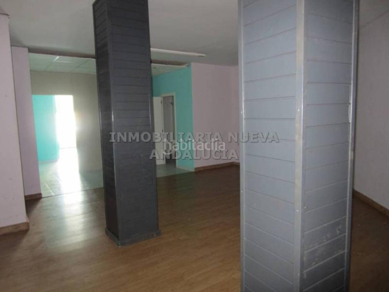 Foto 14984b0d-c148-4b7d-bed5-92775e91ed92. Lloguer local comercial a San Luis Almería