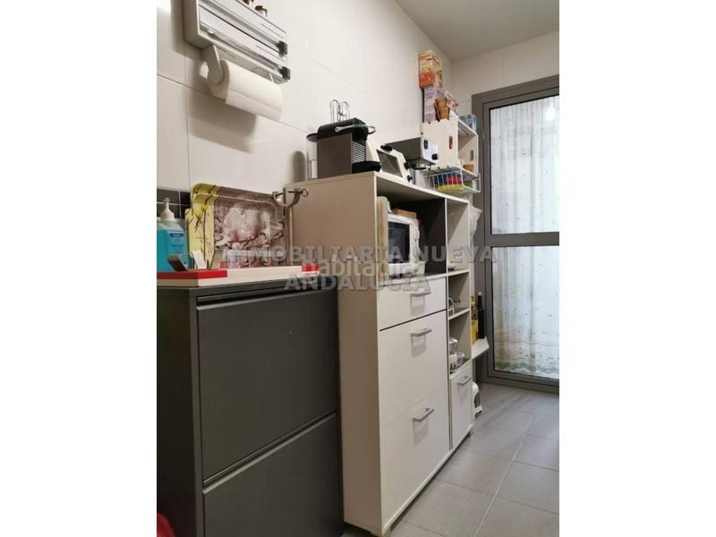 Foto 12dbd372-e77f-4fba-8bb4-d82f16a93d6f. Location appartement avec parking piscine dans El Toyo Almería