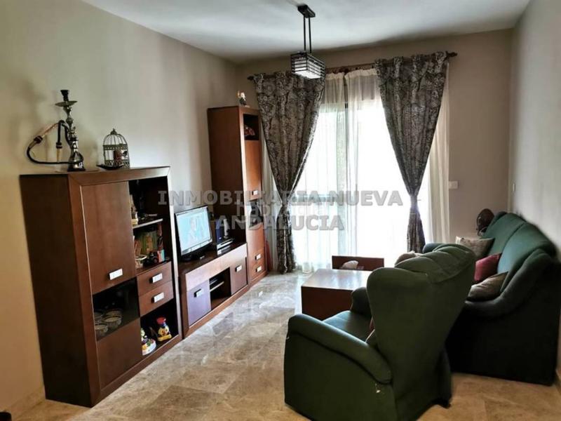 Foto 5d55180f-8244-421c-9cd0-ec9812737eda. Location appartement avec parking piscine dans El Toyo Almería