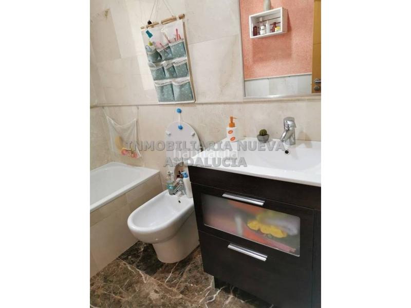 Foto 608f7803-5ab6-4f70-9d51-0e6f56653f86. Location appartement avec parking piscine dans El Toyo Almería