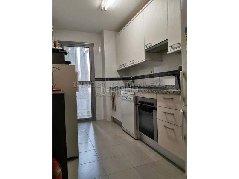 Foto edb86270-98db-4b11-9e76-8b146a6aad48. Location appartement avec parking piscine dans El Toyo Almería