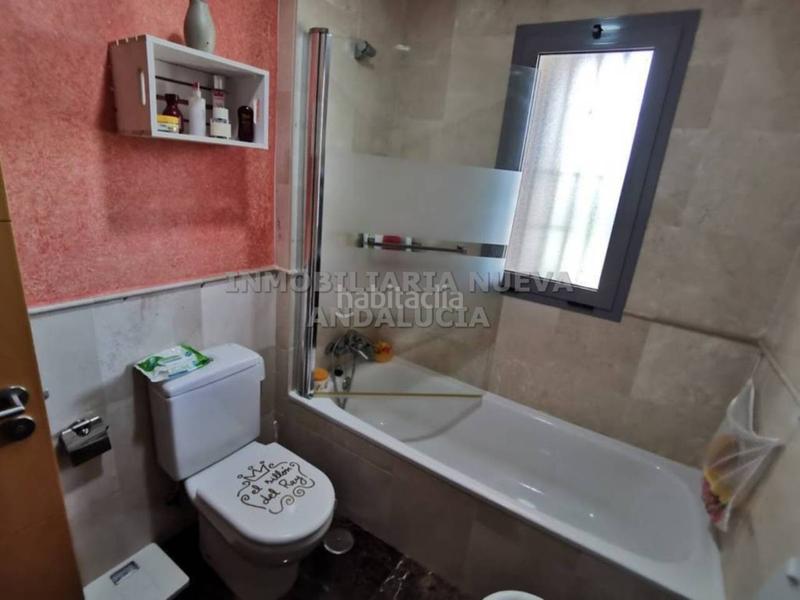 Foto 6d718c3f-da7b-4f62-b7bf-30eac55d2c53. Rent flat with parking pool in El Toyo Almería