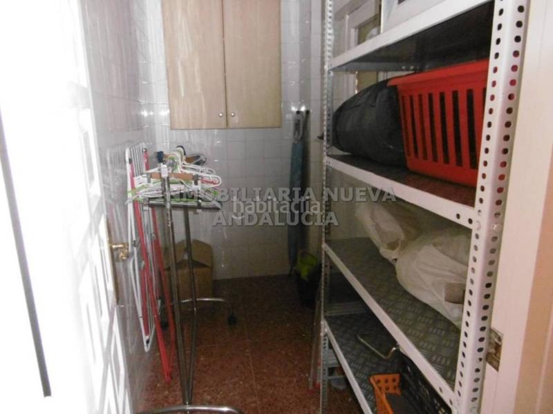 Foto 27165147-bfd0-4d3e-a170-34c04669e0e5. Location appartement dans Centro Almería