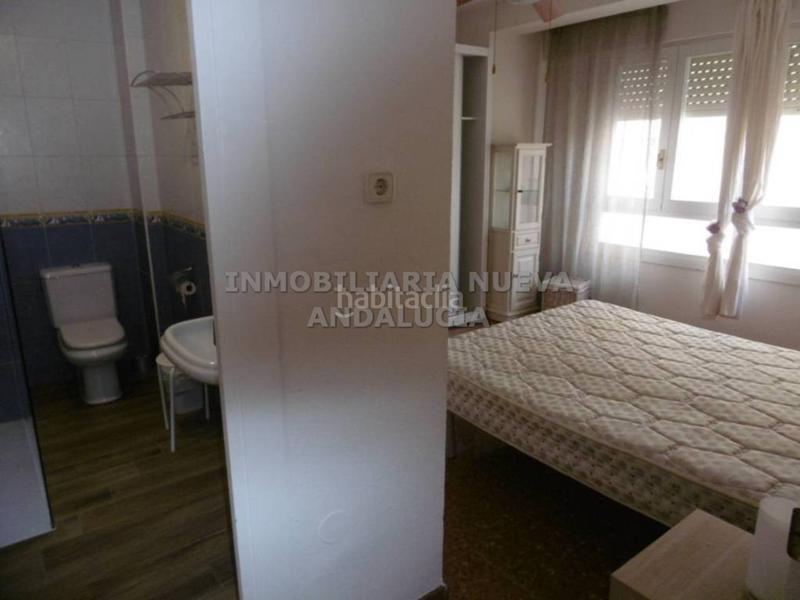 Foto 38c79137-6274-4376-8fee-ef4bc16a4187. Location appartement dans Centro Almería