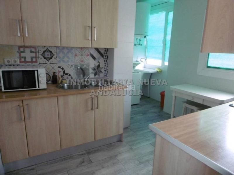 Foto 9a44afc8-8150-4df6-b536-ce96e8074bba. Location appartement dans Centro Almería