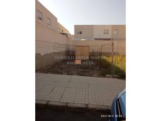 Terreny residencial a Pechina. Solar en venta en pechina