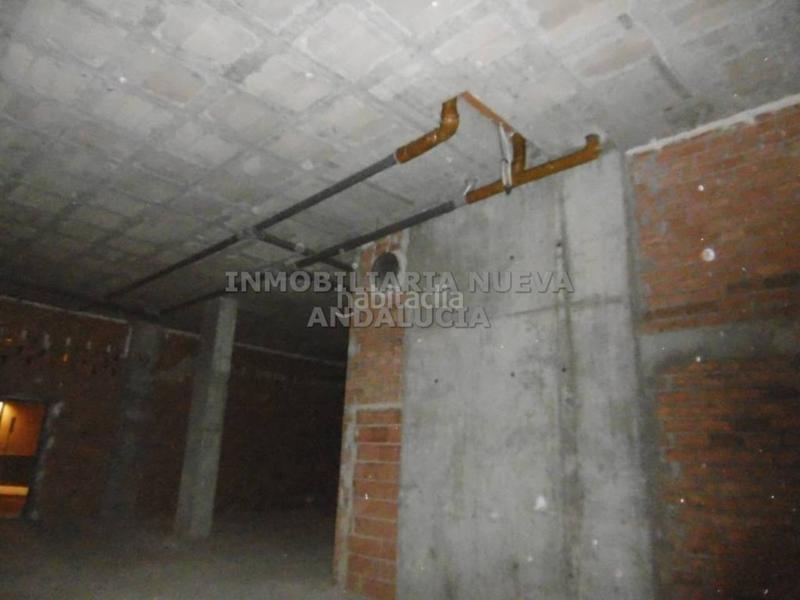 Foto 23a3f7cd-65ce-4eb7-a1af-f3c8bc1c751a. Lloguer local comercial a San Luis Almería