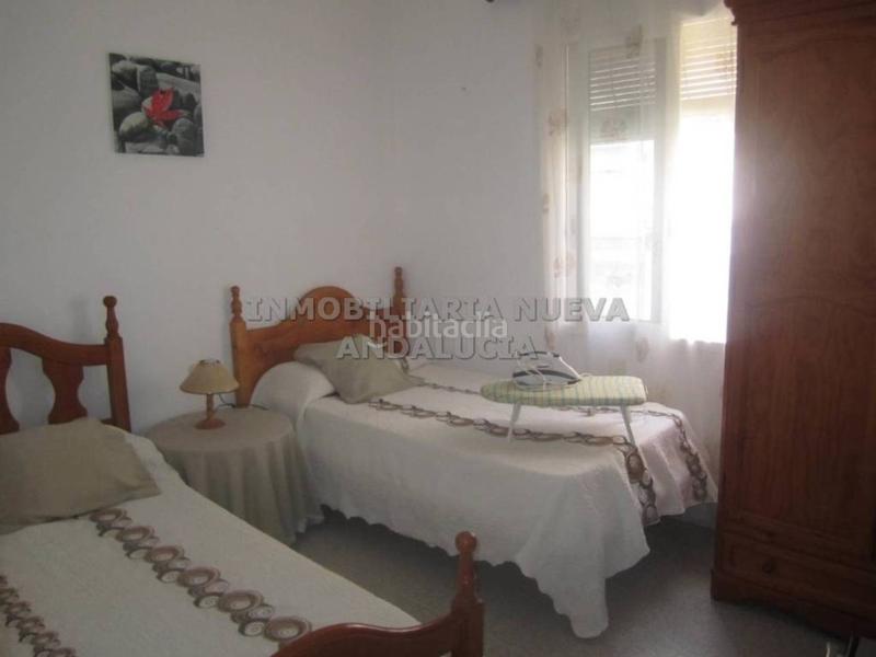 Foto 3fd3659d-99f0-4732-8bbf-46bc28638ba9. Alquiler casa  en alquiler en Ciudad Jardín - Tagarete - El Zapillo Almería