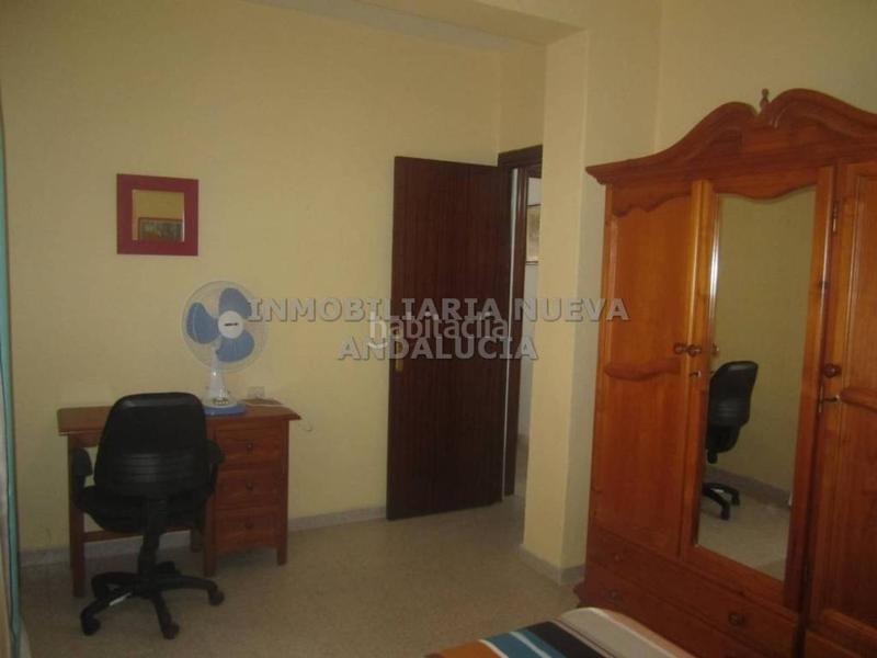 Foto 42499aac-270b-4aab-b0cb-ae8b5d1f4dda. Lloguer casa a Ciudad Jardín - Tagarete - El Zapillo Almería