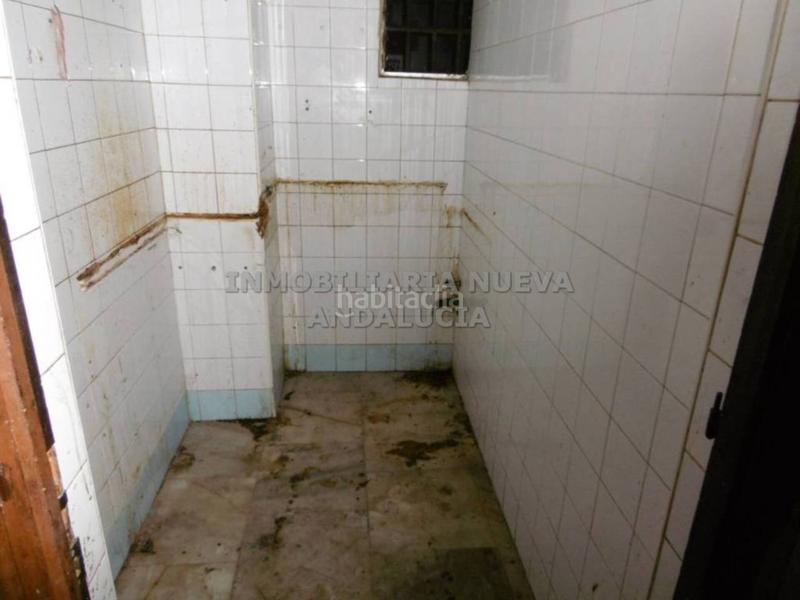 Foto d985ed90-a00d-48a6-af5c-b11dcbb2d4a2. Affitto locale commerciale in Oliveros - Altamira Almería