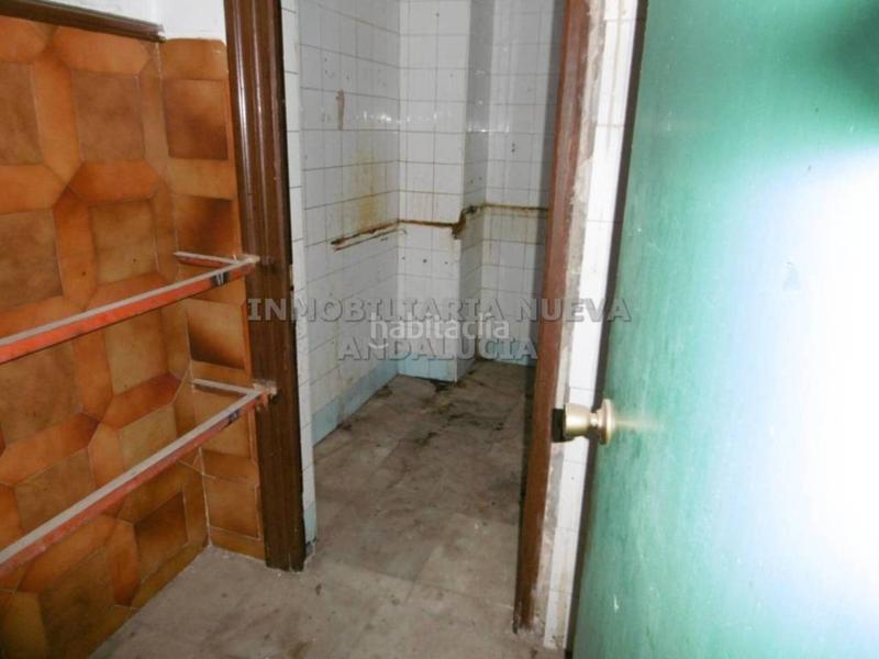 Foto bde666a4-47c5-45d7-993c-a1d0d1821356. Lloguer local comercial a Oliveros - Altamira Almería