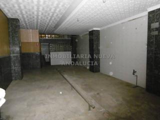 Location Local commercial à Oliveros - Altamira. Local en alquiler en centro