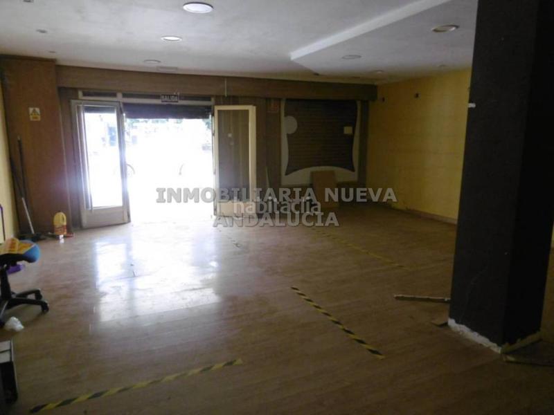 Foto 22f66c59-fd38-4167-8353-69d18272025a. Lloguer local comercial a Nueva Andalucía Almería