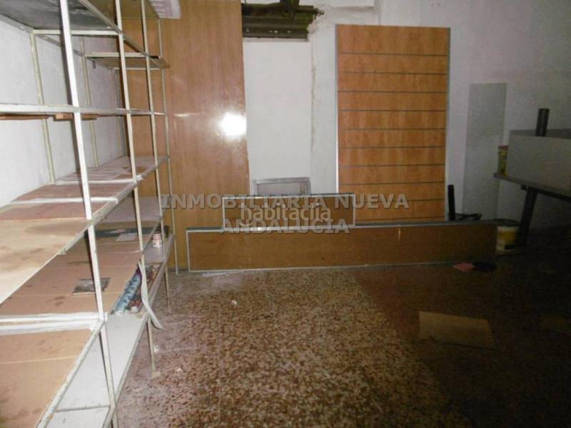 Foto 2f61c0cd-36e7-47b8-b0c0-481700e0c0dd. Lloguer local comercial a Nueva Andalucía Almería