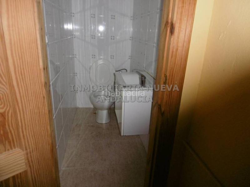 Foto d8f4c0e6-17e7-470d-8018-7ec9d9e1ae57. Lloguer local comercial a Nueva Andalucía Almería