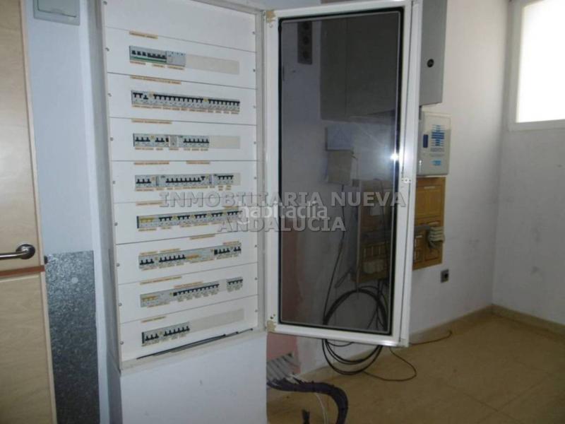 Foto cc2dff78-5047-40d8-8368-a4dba661f6ce. Location local commercial dans Oliveros - Altamira Almería