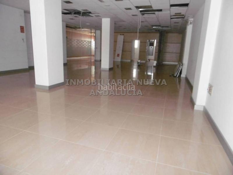 Foto e21a2560-2703-4a58-8e5e-284358a3fa6c. Location local commercial dans Oliveros - Altamira Almería