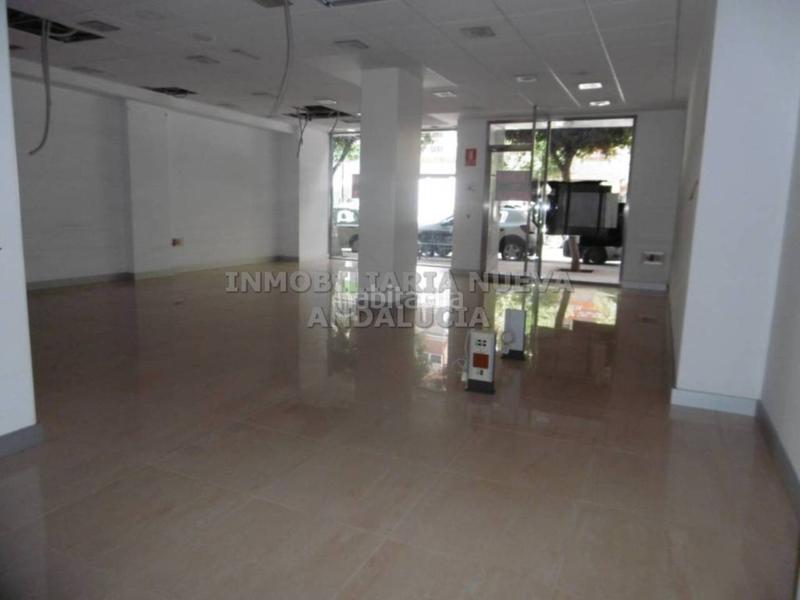 Foto fd1ffbea-0a67-4613-8a53-4b235bf50814. Location local commercial dans Oliveros - Altamira Almería