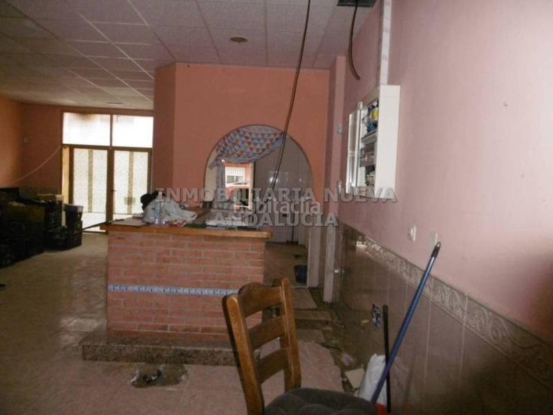 Foto e39bf02c-6034-4c21-a54c-9f1cce29c5ce. Rent business premise in Ciudad Jardín - Tagarete - El Zapillo Almería