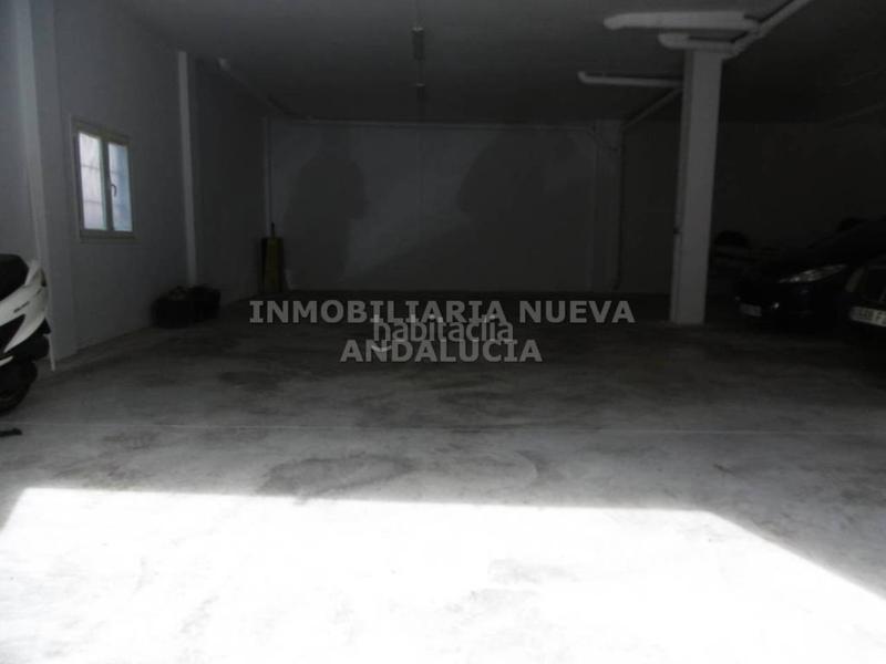 Foto ef15aaa5-55c9-439e-ab08-54bb368857ad. Locale commerciale in Barrio Alto - San Félix Almería