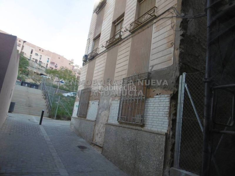 Foto 60bbecd2-ad2c-4613-bfbd-8a7503400f00. Finca rústica a Centro Almería