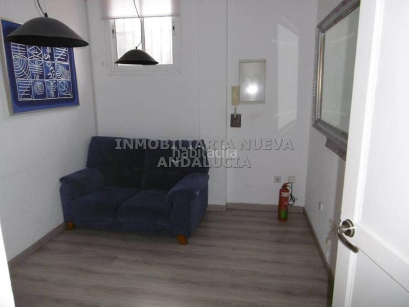 Foto 5f0a77cb-2658-4fd0-8394-37124842871f. Rent business premise in Nueva Andalucía Almería