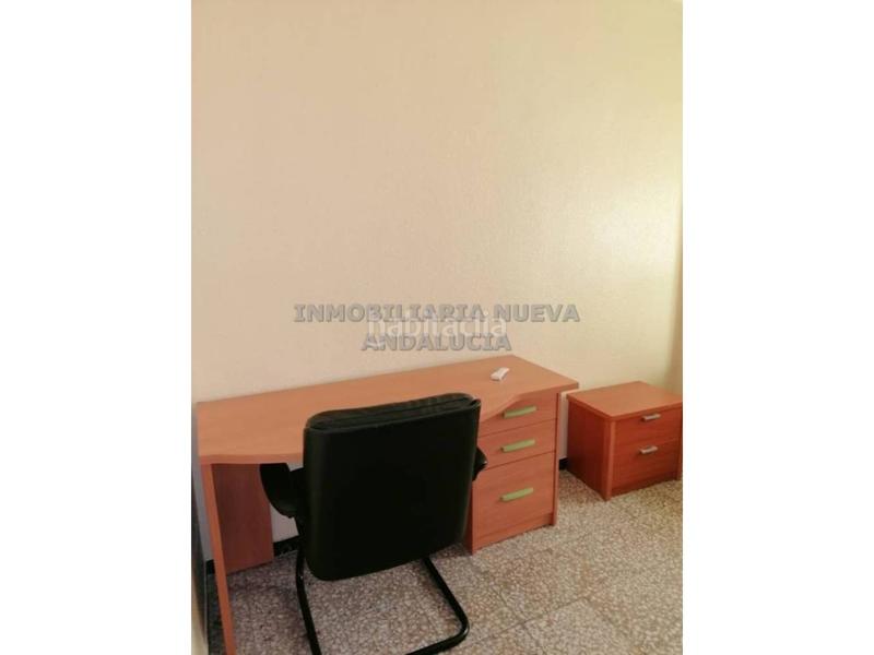 Foto 4e234be5-b2be-4b73-b8f7-0c5f82fbe411. Alquiler piso  en alquiler en oliverosaltamirabarrio alto en Almería