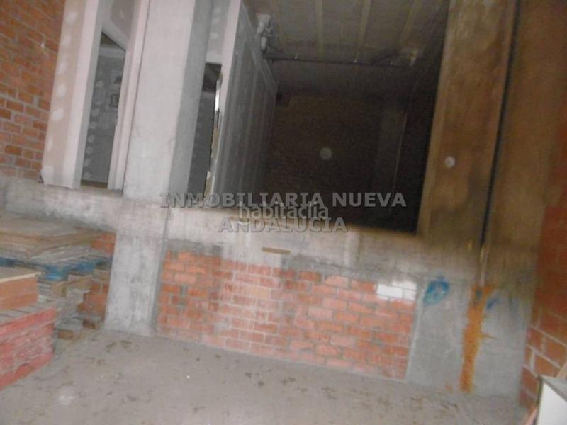 Foto 67f2091d-461b-434f-acd4-3a733ecbe57e. Lloguer local comercial a San Luis Almería