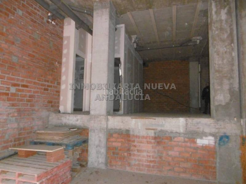 Foto 85c225f5-253e-4ab5-ba37-d7288a8c701d. Lloguer local comercial a San Luis Almería