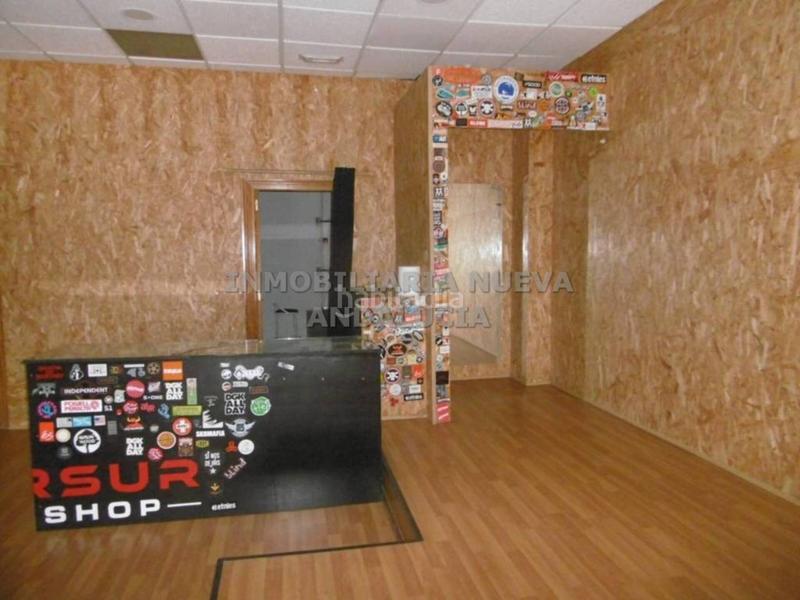 Foto dc6d21fd-040f-45ac-b41d-ac9883f7d16c. Rent business premise in Nueva Andalucía Almería