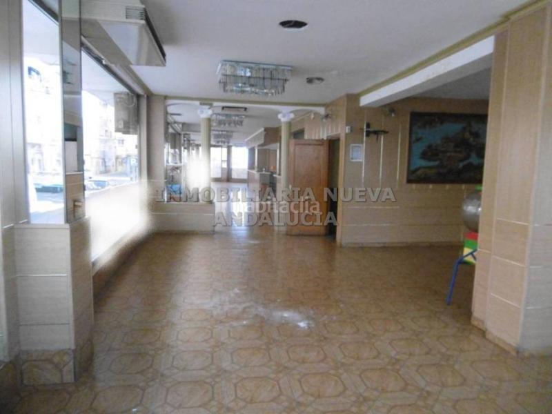Foto f8d39d98-7ee7-4c9c-b634-f8807779a4f0. Lloguer local comercial a Ciudad Jardín - Tagarete - El Zapillo Almería