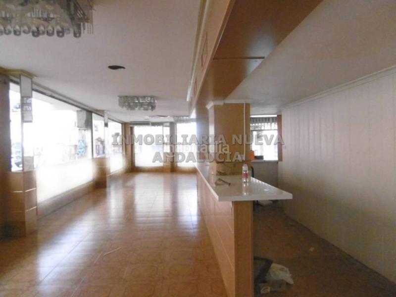 Foto a7ef9d02-9bac-424e-89b3-d66f1dfdbda4. Miete geschäftsraum in Ciudad Jardín - Tagarete - El Zapillo Almería