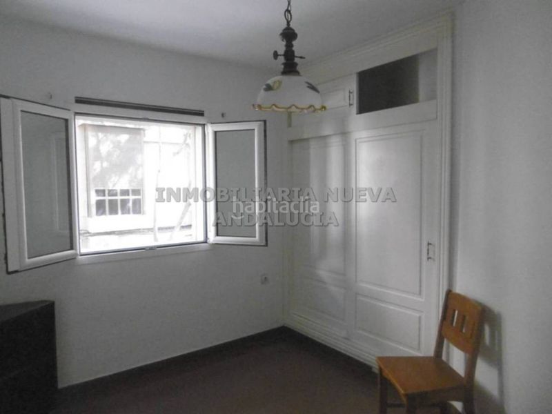 Foto 844888ee-5d87-47a7-8229-96ef12538615. Dúplex a Plaza de Toros - Santa Rita Almería