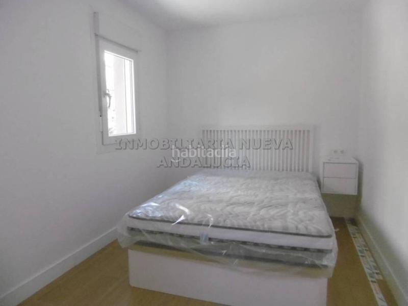 Foto 3432e316-633e-4f60-8685-dbb9d978a6fb. Miete etagenwohnung in Ciudad Jardín - Tagarete - El Zapillo Almería