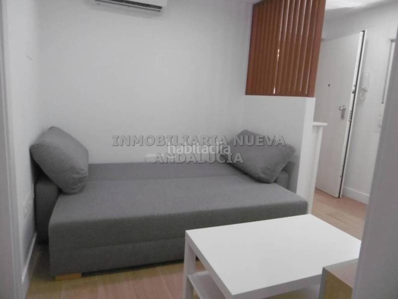 Foto 6c77e71b-450d-4271-ab6e-de6958cf58d5. Miete etagenwohnung in Ciudad Jardín - Tagarete - El Zapillo Almería