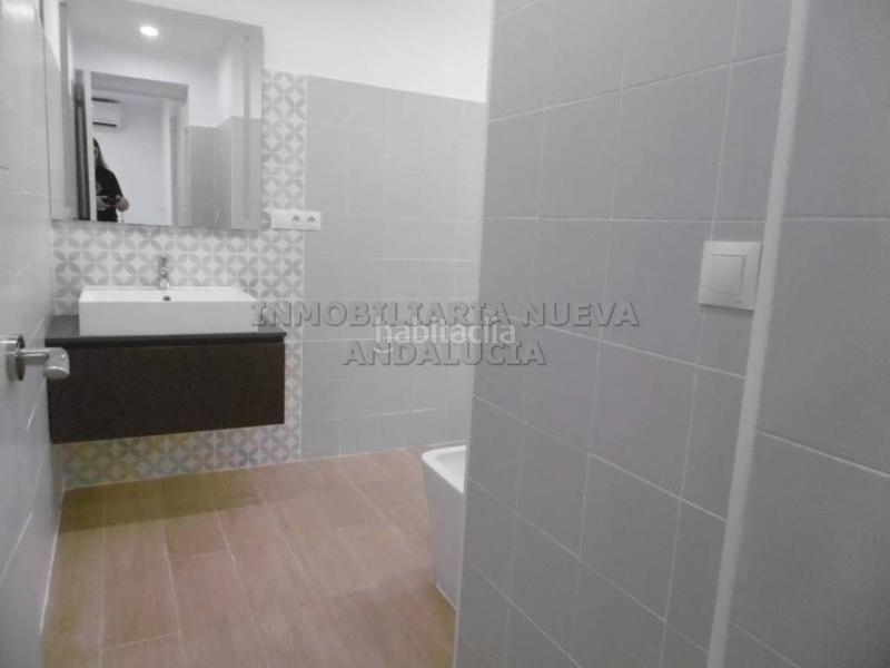 Foto 721af0d1-9685-40d2-aa36-03b964664df3. Miete etagenwohnung in Ciudad Jardín - Tagarete - El Zapillo Almería