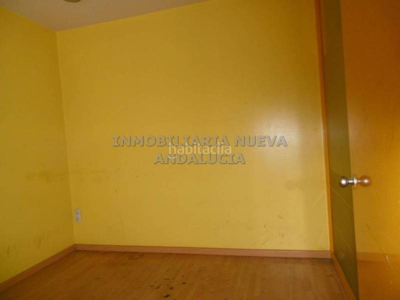 Foto 56fa5d9f-a402-4643-9d6e-806e435c4a0f. Miete geschäftsraum in Nueva Andalucía Almería