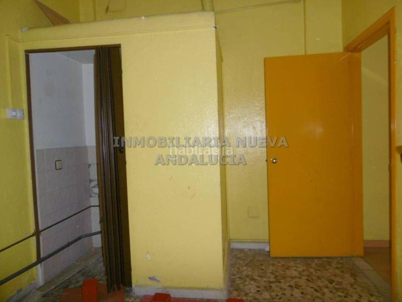 Foto a43dc612-da0e-4df1-a8d2-8cd090a4f8e9. Miete geschäftsraum in Nueva Andalucía Almería