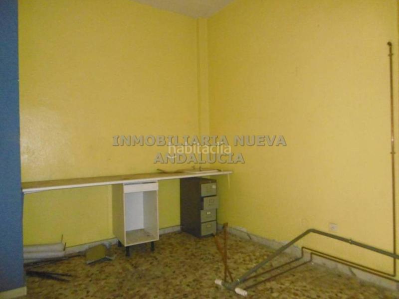 Foto 6a642b09-376d-486f-9af9-0d5860b7f979. Rent business premise in Nueva Andalucía Almería