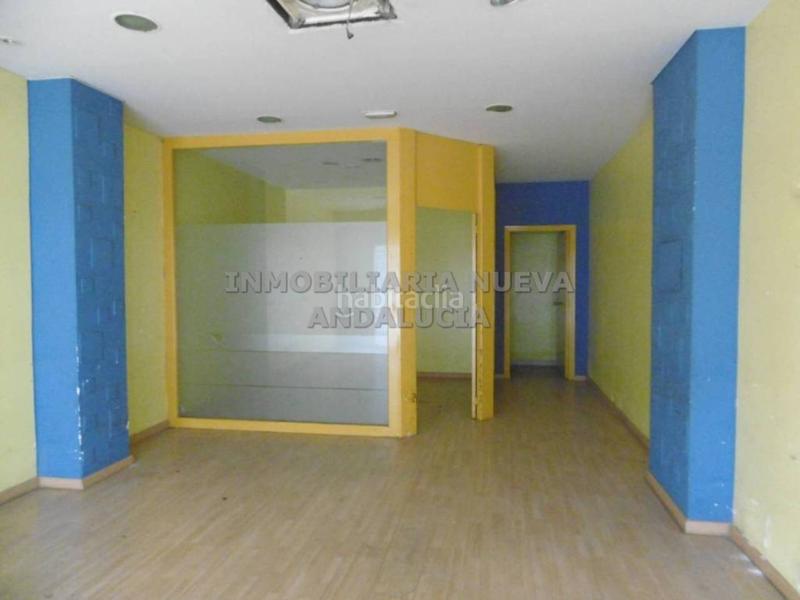 Foto f1ea1cb1-9a14-49ea-a530-c076e7223a9c. Rent business premise in Nueva Andalucía Almería