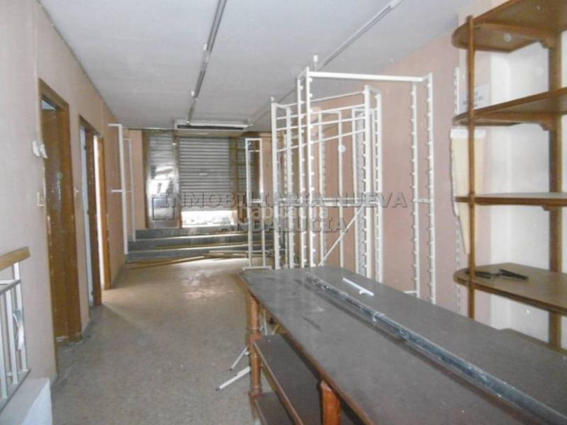 Foto 14fa1472-fc6a-409e-9f43-6e906e988f1a. Alquiler local comercial local en alquiler en Centro04001 en Almería