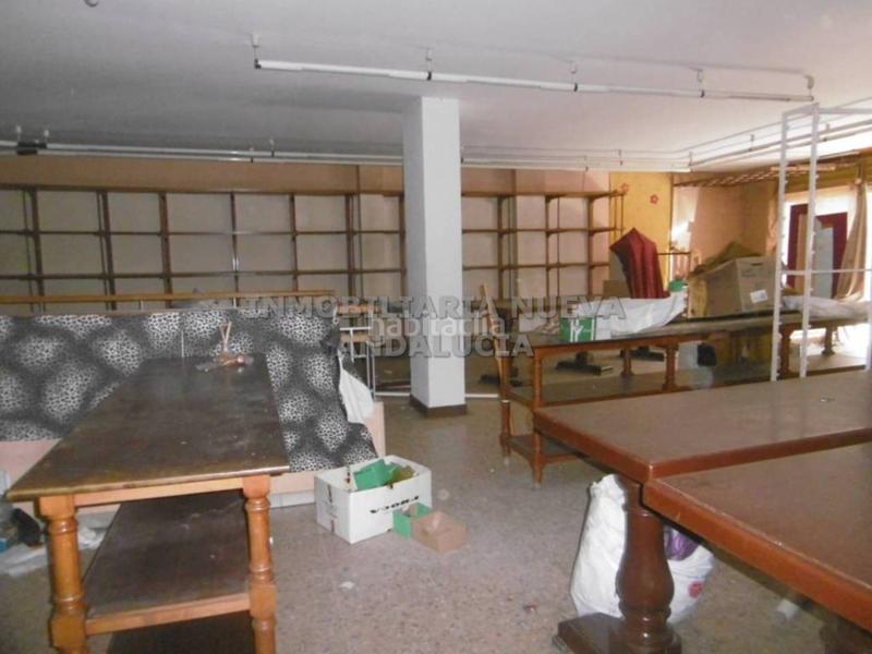 Foto 6bec090b-a7fb-4158-8ffa-ddc84b37f9d4. Alquiler local comercial local en alquiler en Centro04001 en Almería