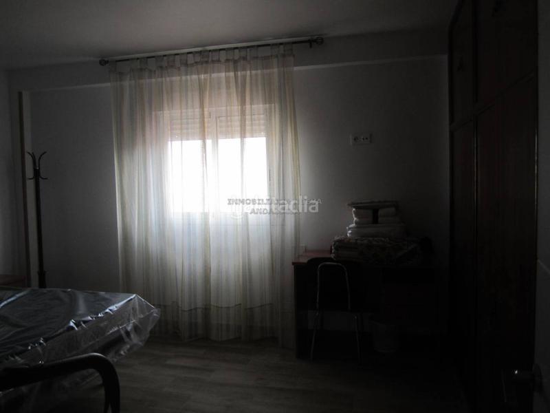 Foto b6448312-4fe0-49e0-a057-cd40304a7b69. Miete etagenwohnung in Barrio Alto - San Félix Almería