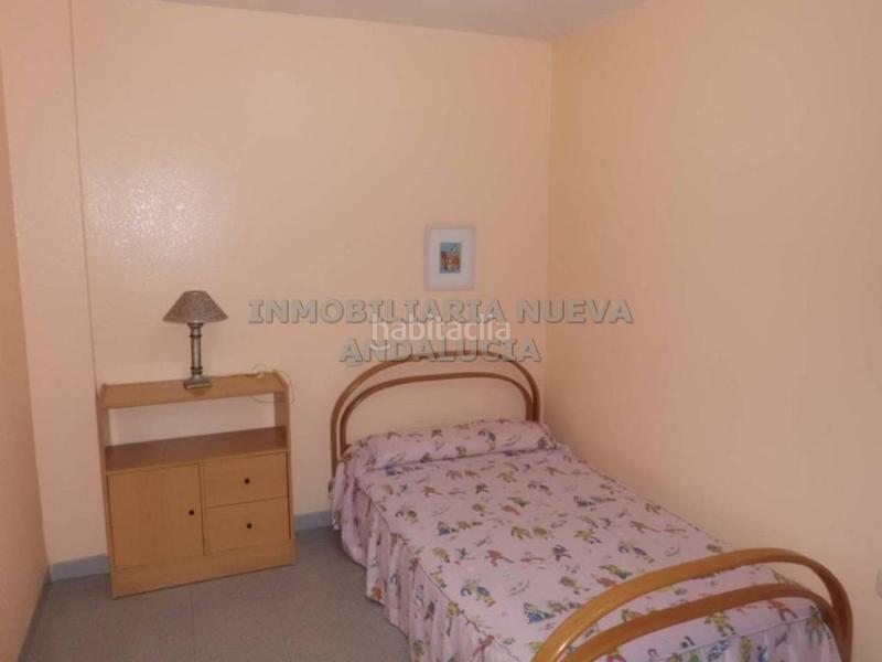 Foto 8190accc-3d40-4a7e-afe9-bda83e38d2bd. Location appartement avec parking piscine dans Retamar Almería