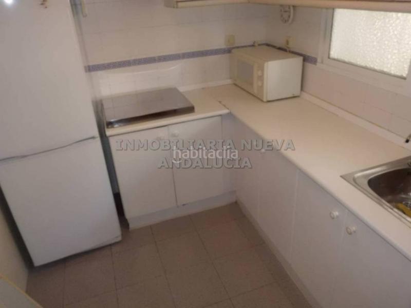 Foto 2b6e179e-be11-4516-8ea3-f83b30865dd4. Rent flat with parking pool in Retamar Almería