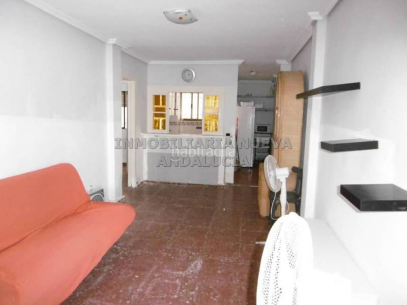 Foto e9a49646-9715-4b7e-964c-26ad29f5595c. Alquiler piso  en alquiler en Retamar Almería