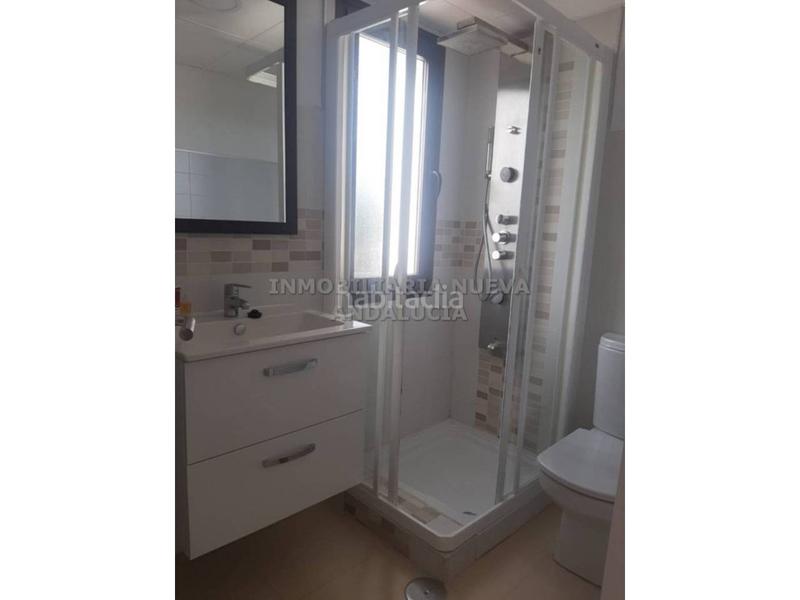 Foto 8d3d76ed-b827-48be-b544-228f404ef8aa. Location duplex avec parking piscine dans El Toyo Almería