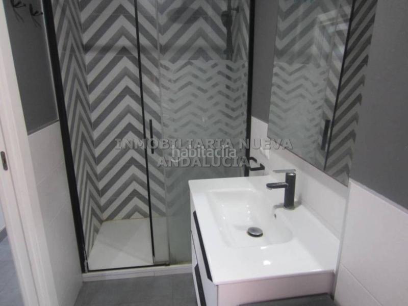 Foto 0caab5ee-9ae6-4549-ae0c-26998efced9b. Location appartement avec parking dans Barrio Alto - San Félix Almería
